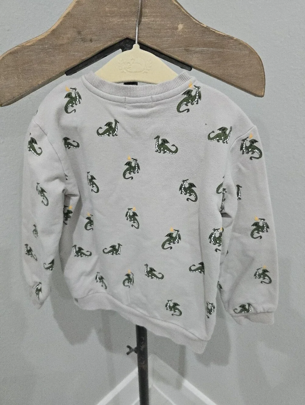 miles the label Sweatshirt Set in Light Gray Taupe Dragons 24 Months